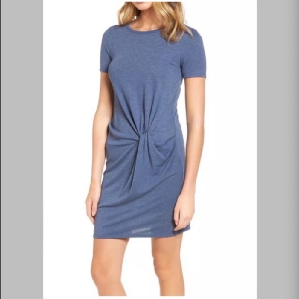 Nordstrom Dee elly Blue Knot Front T-Shirt Dress